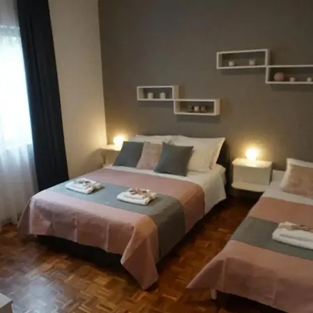 Apartment Modern With Private Patio, Bbq, And Close To Trogir